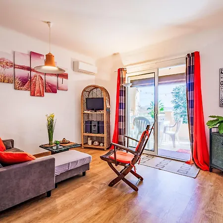 Carina By Interhome *