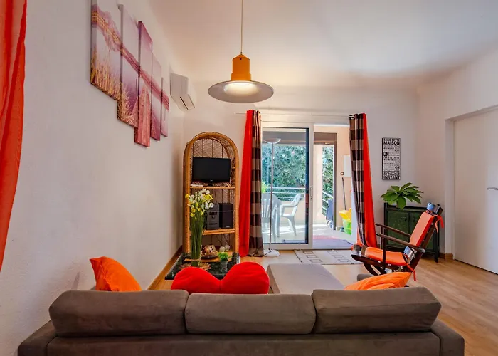 Vakantiehuis Carina By Interhome Saint Aygulf
